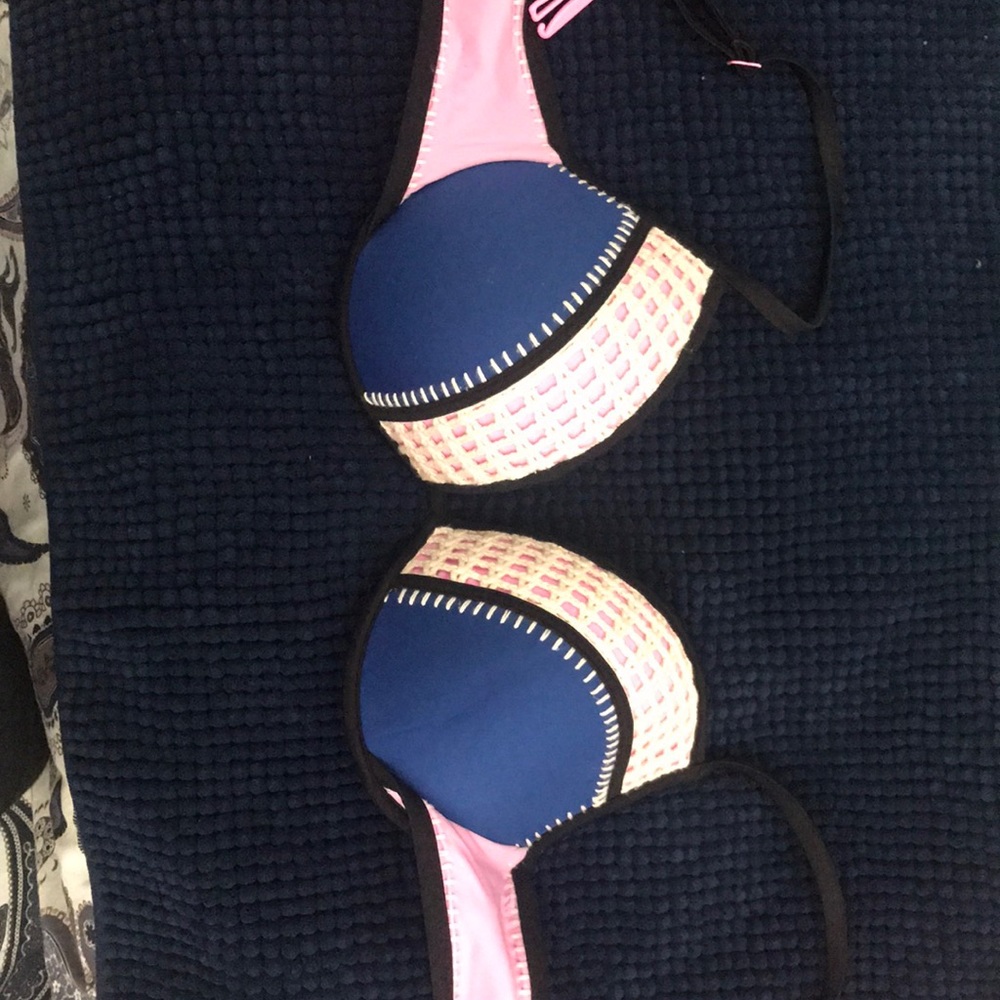 Victoria’s Secret Bathing Suit Top